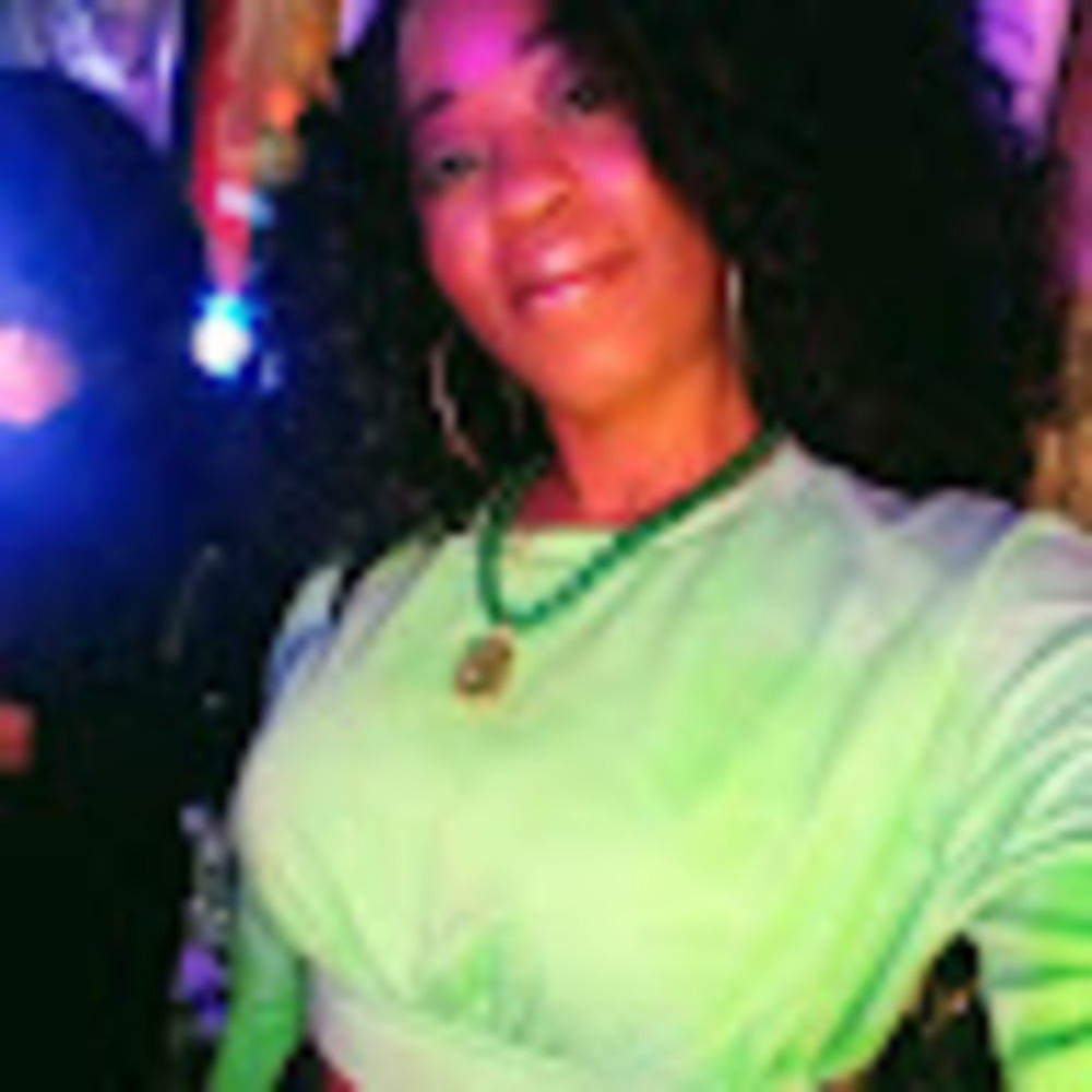 Meet your Posher, Ms.